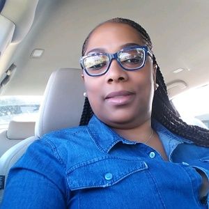 Meet your Posher, Tonya